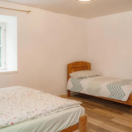 Dhea's Little House *