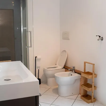 Dhea's Little House Апартаменты *