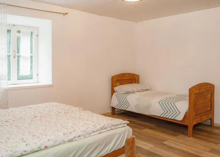 Dhea's Little House *